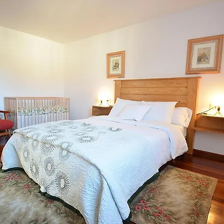 Galihost - Casa Con Jardin En בית נופש *