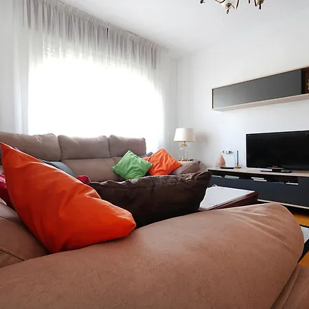 Galihost - Casa Con Jardin En * וילאנואבה דה ארוסה