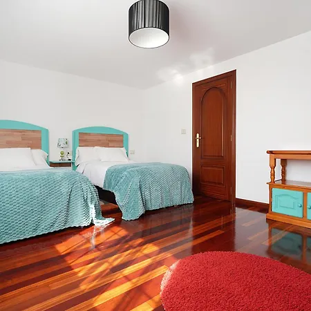 Casa Con Jardin En Holiday home *