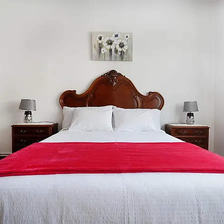 Galihost - Casa Con Jardin En * וילאנואבה דה ארוסה