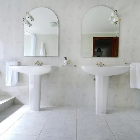 בית נופש Galihost - Casa Con Jardin En וילאנואבה דה ארוסה